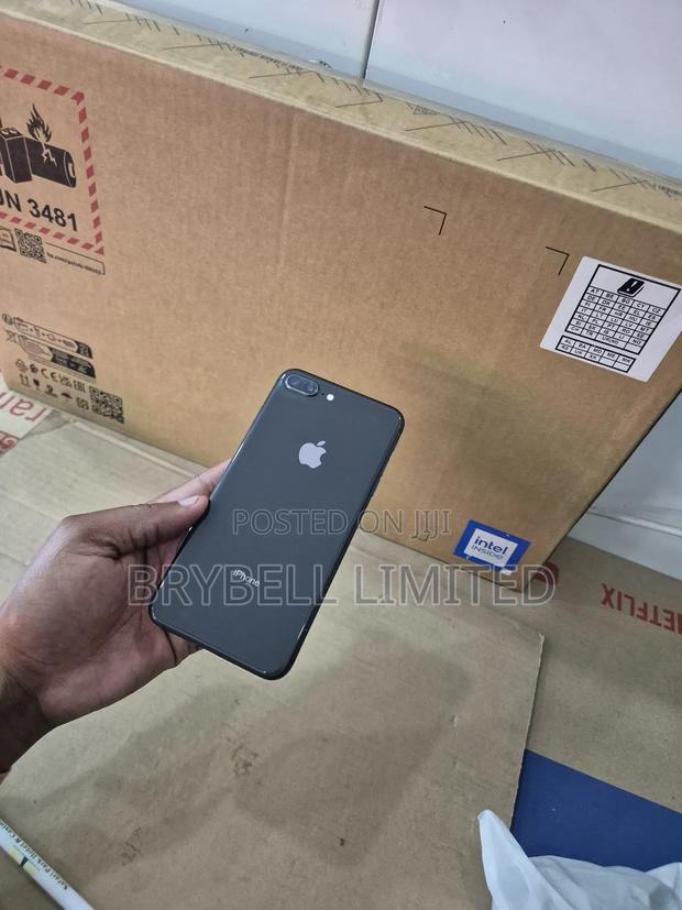 Apple iPhone 8 Plus 256 GB Black - thumbnail 3