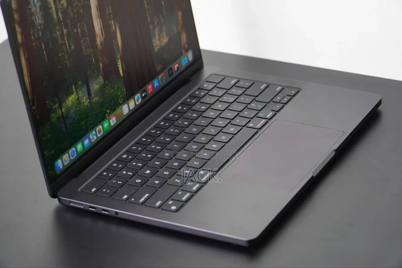 Laptop Apple MacBook Pro 2024 M4 16GB Apple M4 SSD 512GB