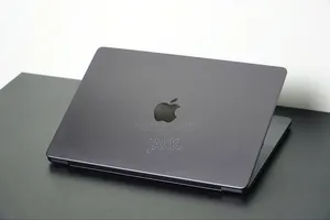 Laptop Apple MacBook Pro 2024 M4 16GB Apple M4 SSD 512GB