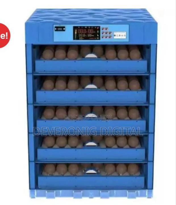 *256 Eggs Incubator With Automatic Roller - main view
