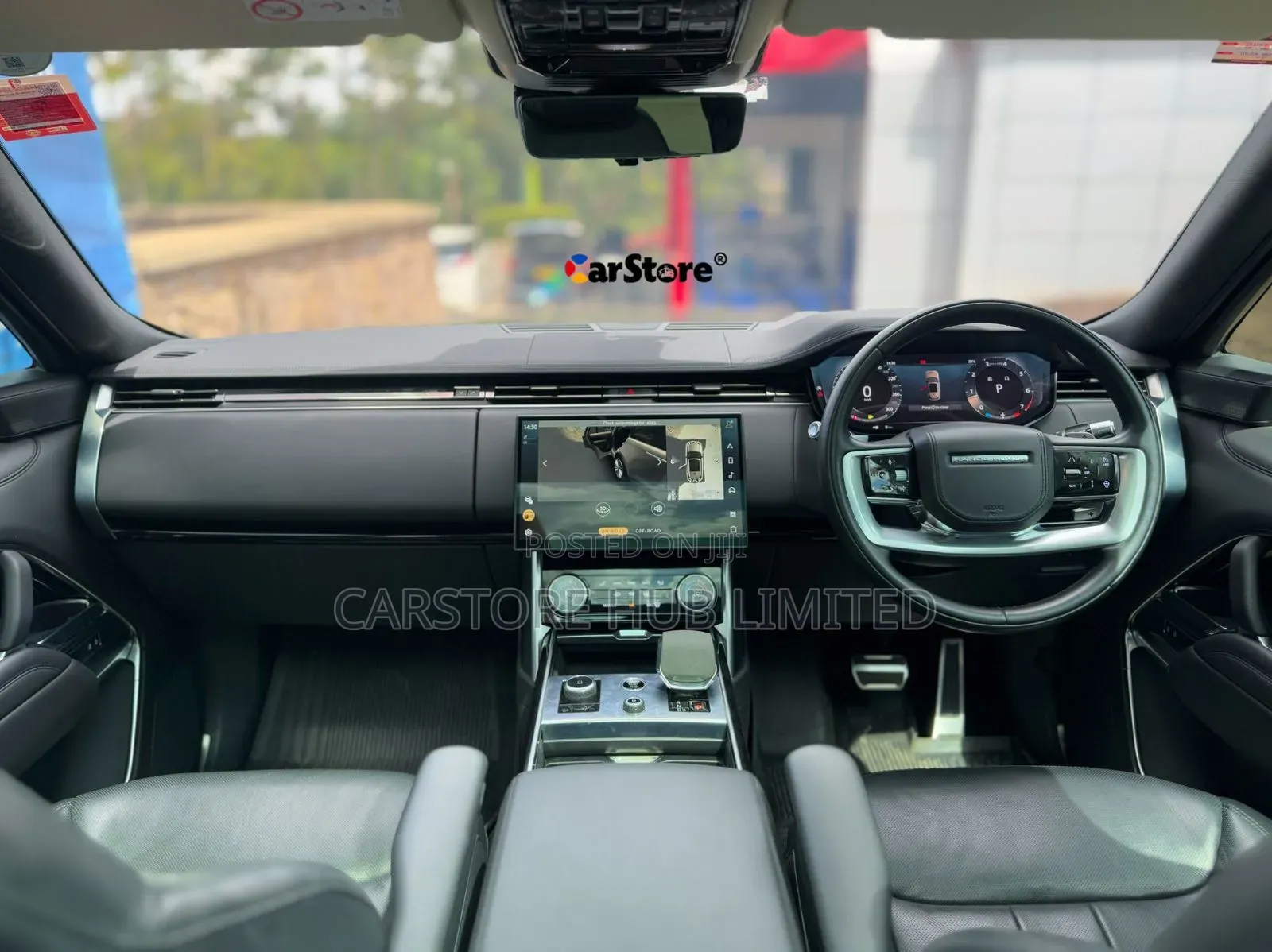 Land Rover Range Rover Vogue 2022 Black
