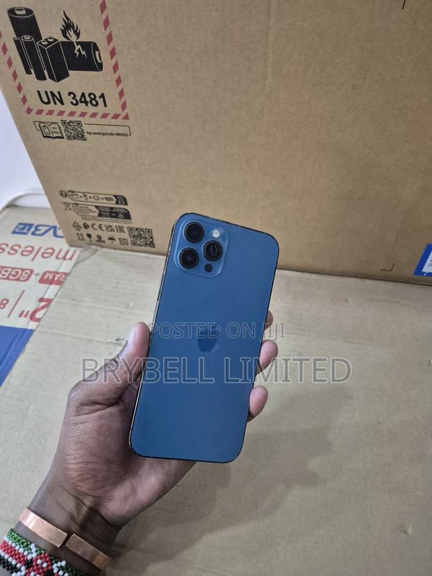 Apple iPhone 12 Pro Max 256 GB Blue - thumbnail 4