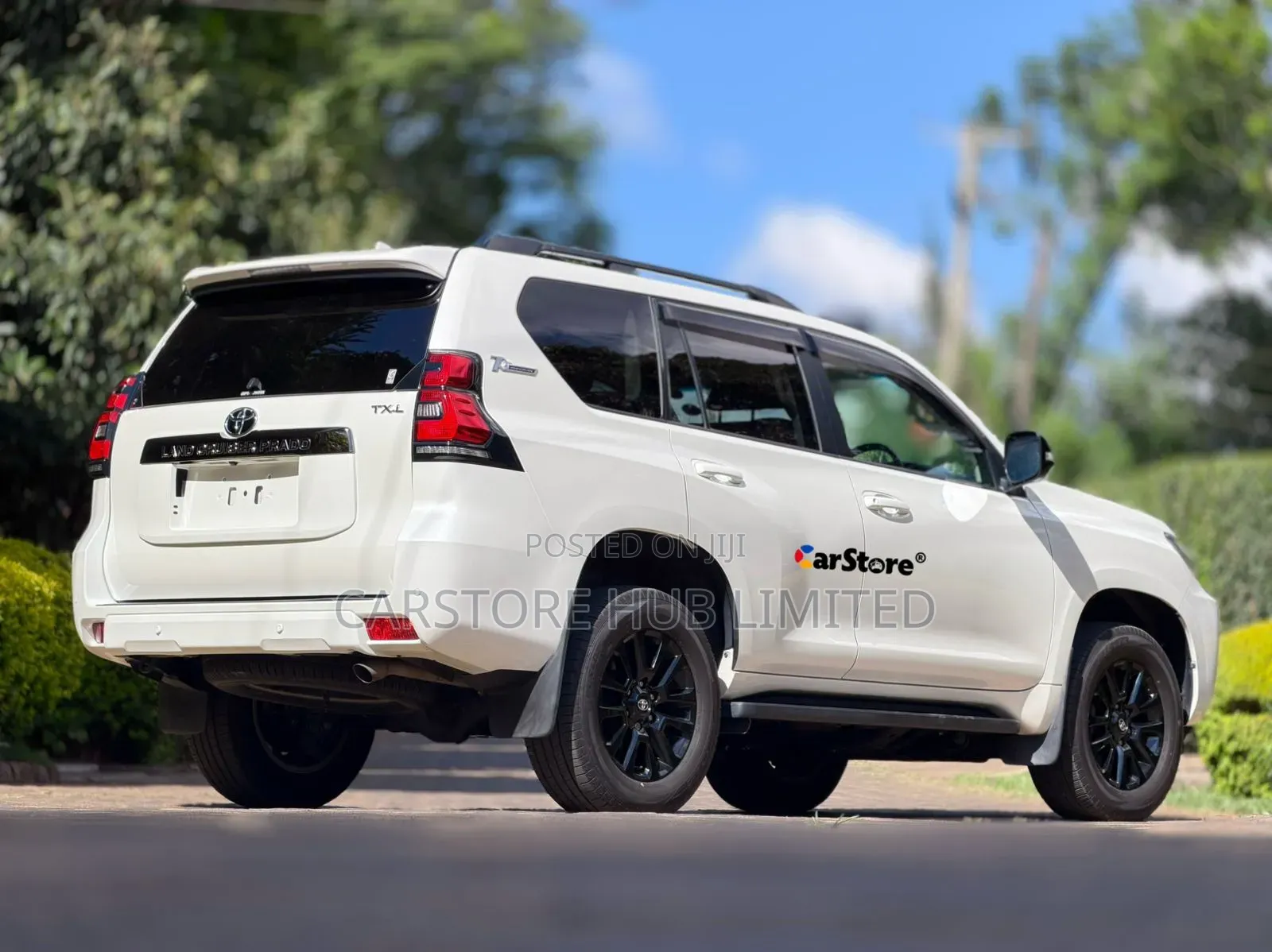 Toyota Land Cruiser Prado 2.8 2021 White