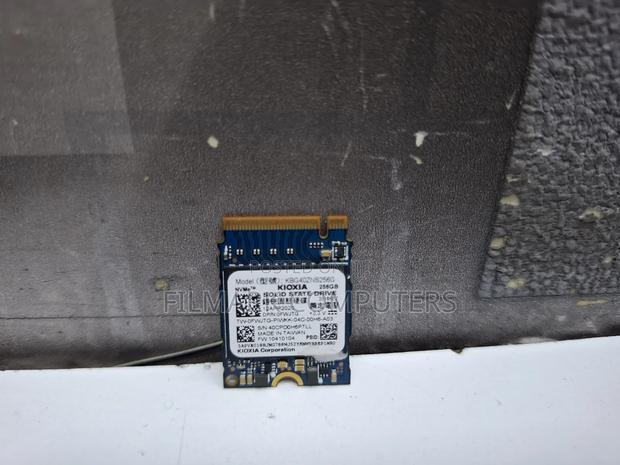 Kioxia - 256gb Ssd Module (2230) Ssd Drive - thumbnail 3