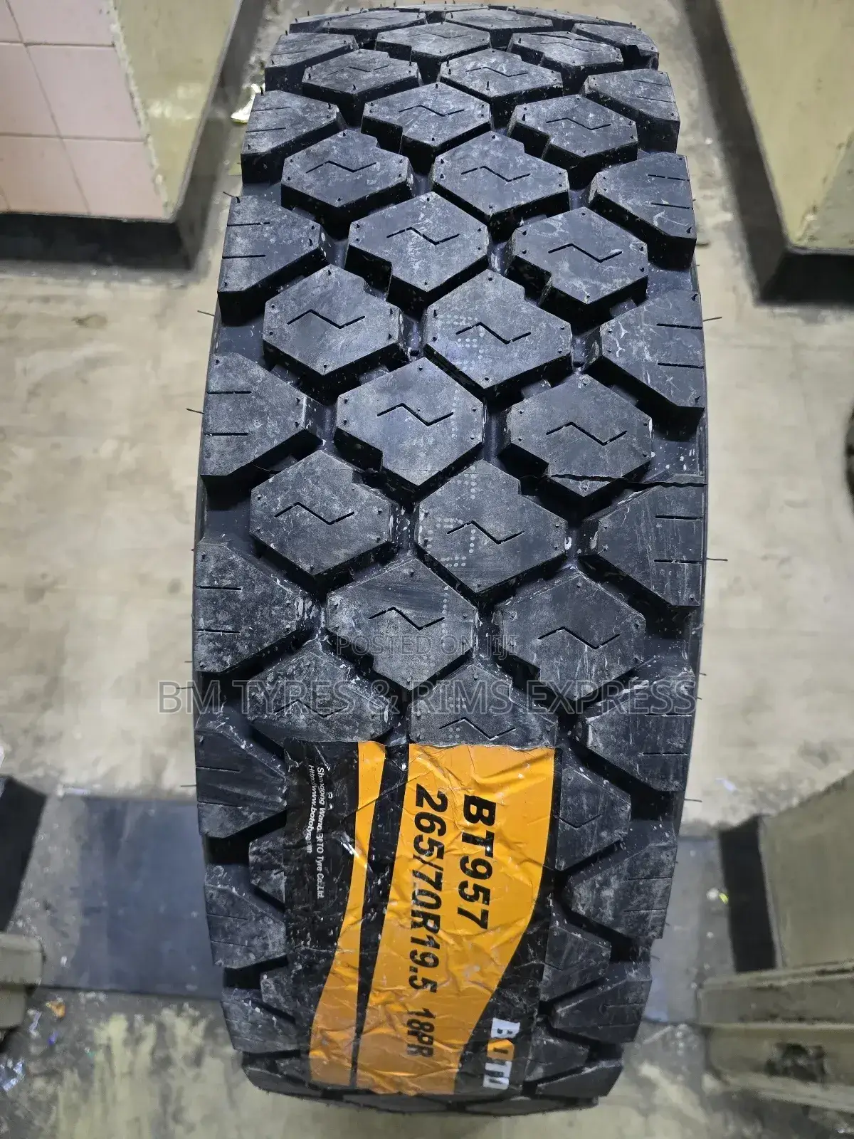 265 /70 R19. 5 Boto Tyres (Diff).