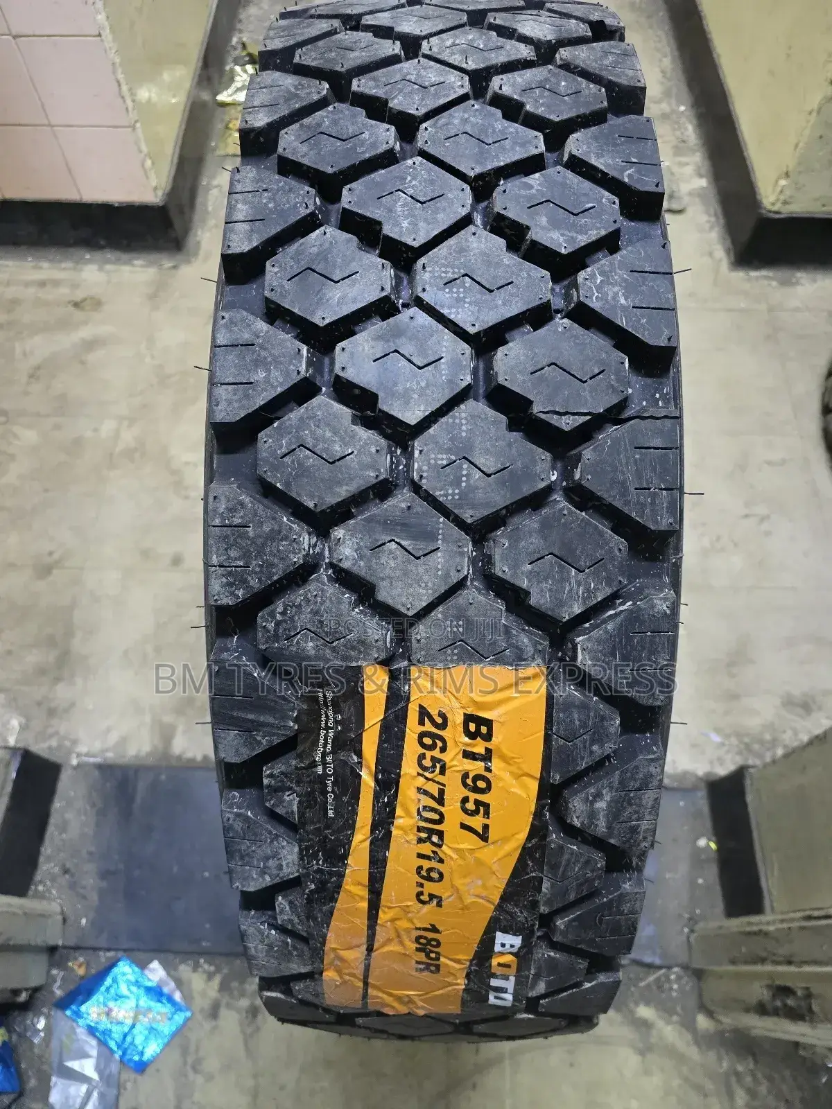 265 /70 R19. 5 Boto Tyres (Diff).