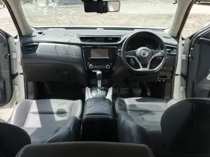 Nissan X-Trail 2018 White