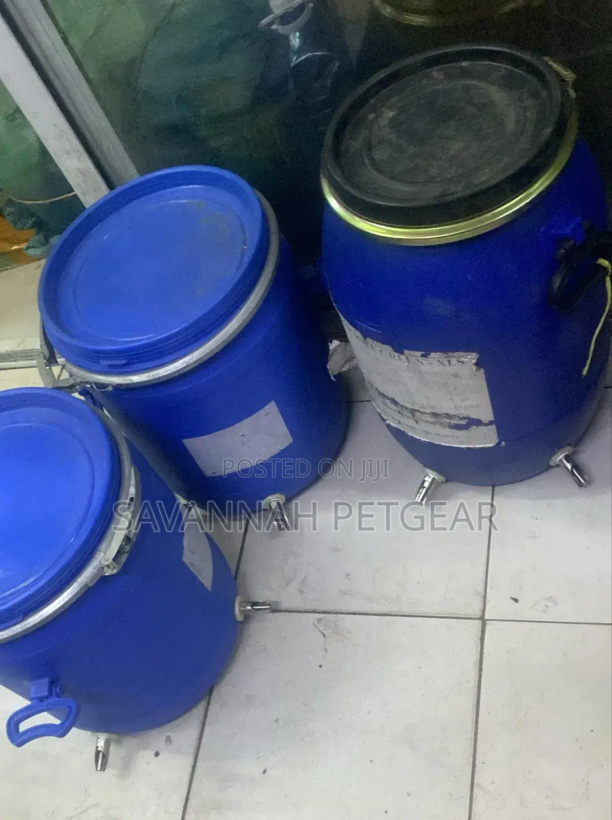 Pig Drinker Systems Ready Made With 4 Nipple Drinkers on 40 Litre Drum
