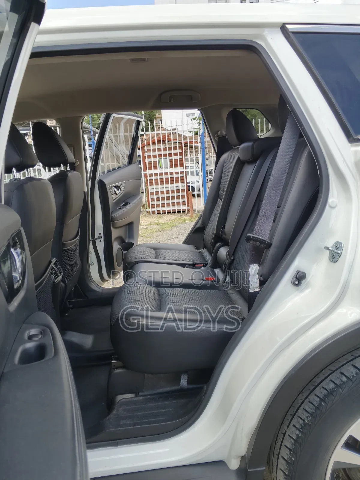 Nissan X-Trail 2018 White