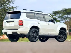Toyota Land Cruiser Prado 2.8 2025 White