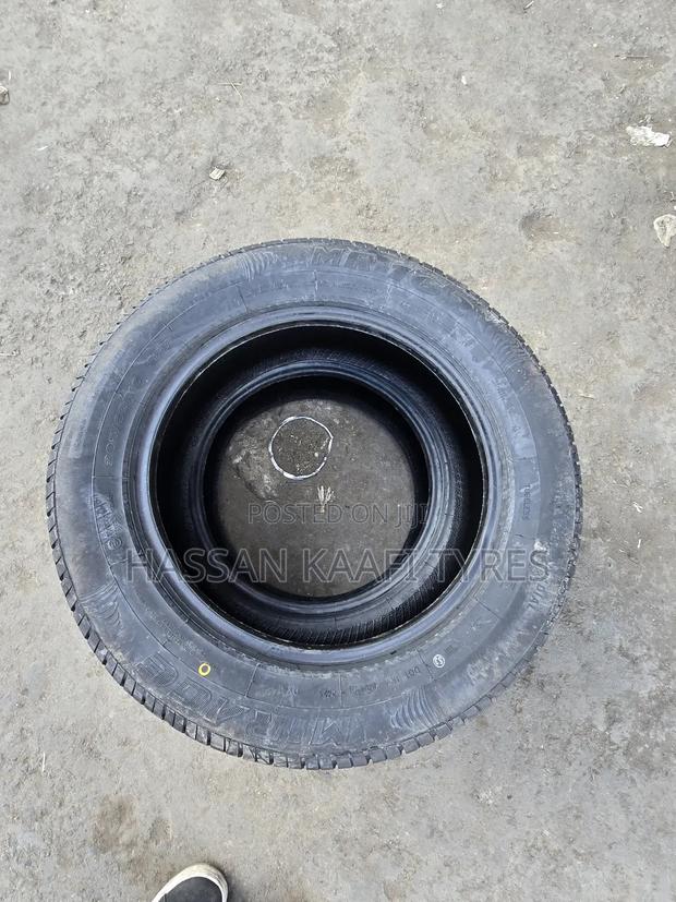205/60r16 Mirage Tyre - thumbnail 3