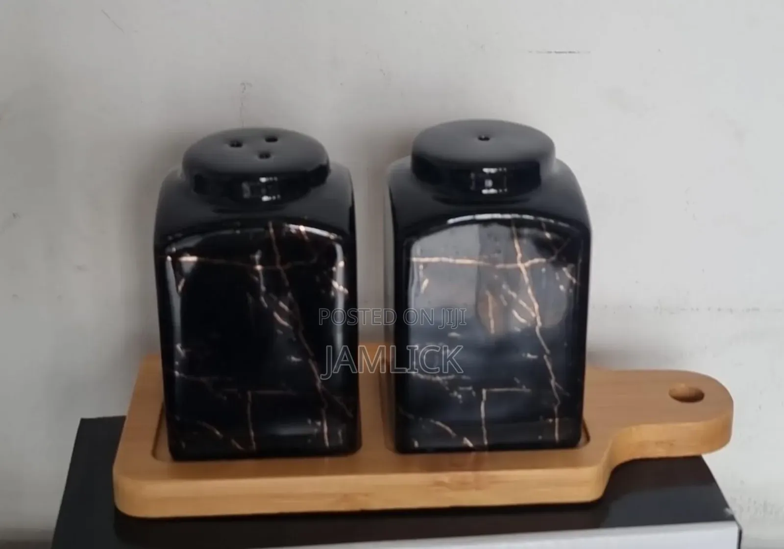 Salt Pepper Pot With Bamboo Base – Kitchen Spice Shaker Set - Pm