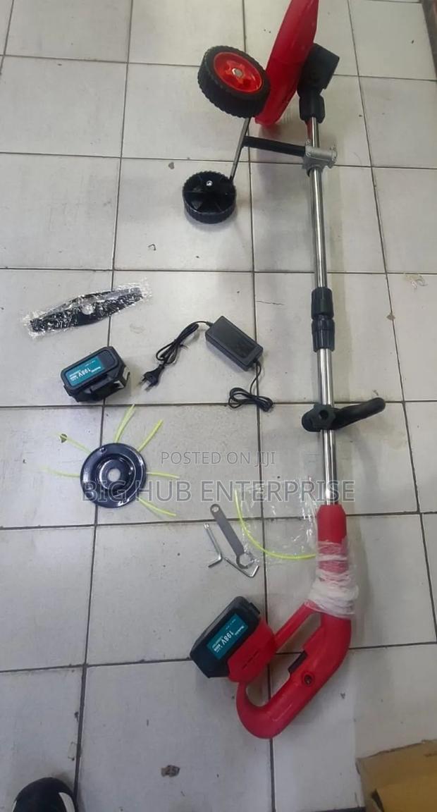 Cordless Brush Cutter - main view