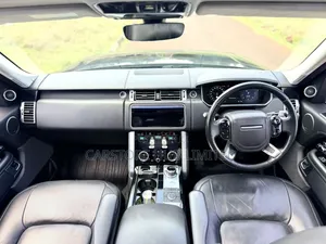Land Rover Range Rover Vogue 2018 Black