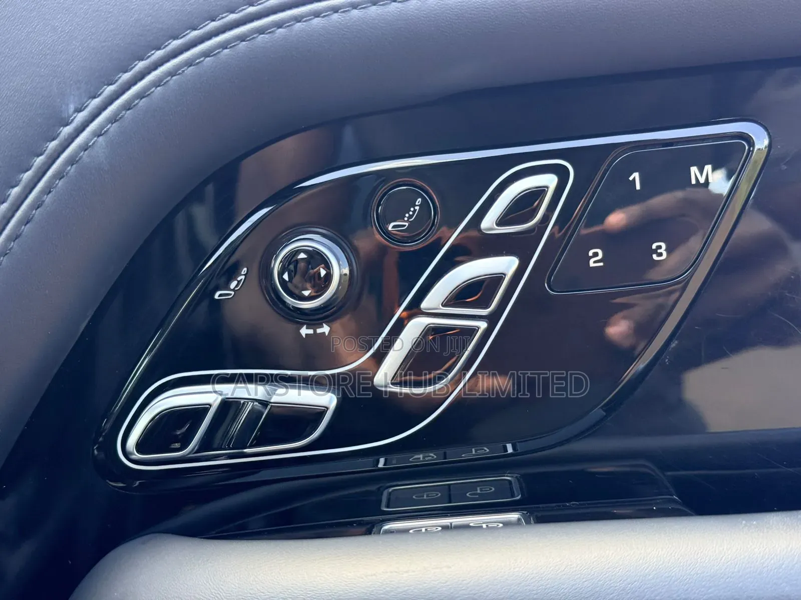 Land Rover Range Rover Vogue 2018 Black