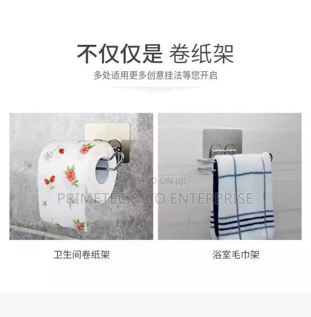 1pc Stainless Steel Self-Adhesive Tissue Holder - thumbnail 2