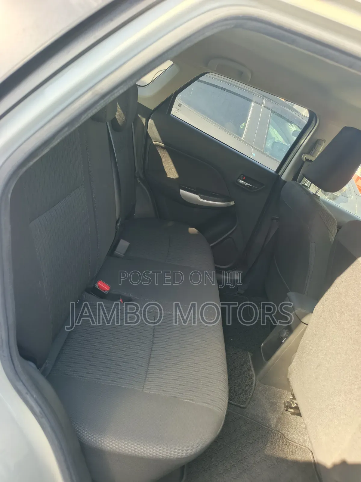 Suzuki Baleno 2019 White