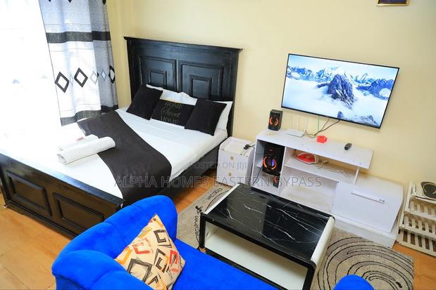 Sunny Studio Retreat in Kamakis – Explore Nairobi With Ease - thumbnail 8