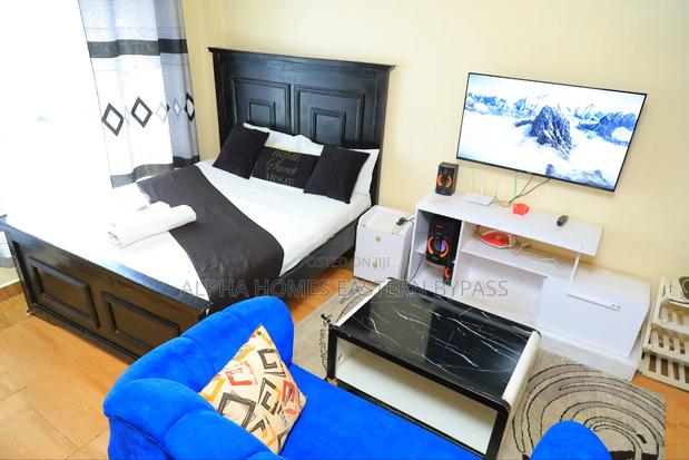 Sunny Studio Retreat in Kamakis – Explore Nairobi With Ease - thumbnail 9
