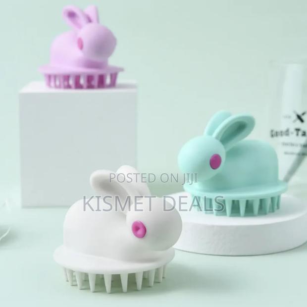 Rabbit Shape Bathing Brush - main view
