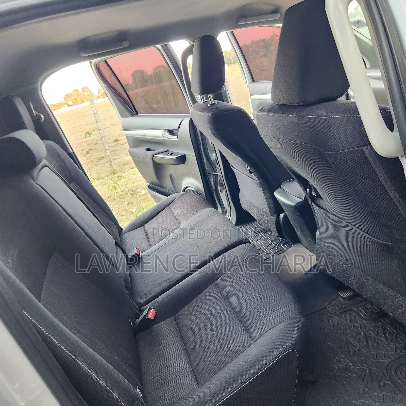 Toyota Hilux 2019 Silver