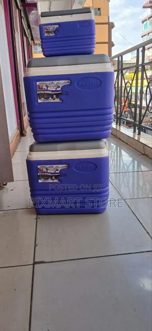 Pacific 4.5l Cooler Box – Portable Ice Box for Drinks Food - thumbnail 2