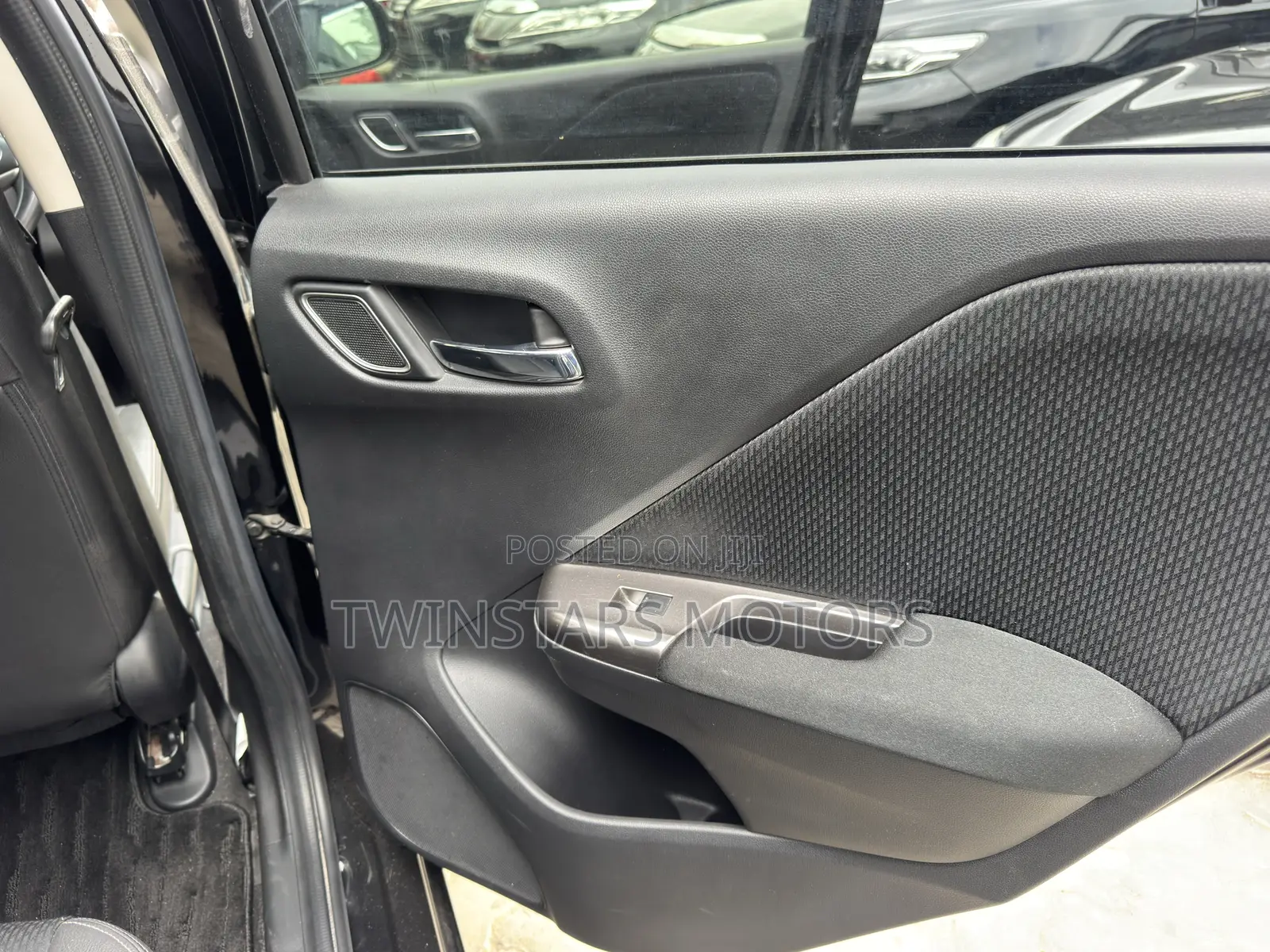 Honda Grace 1.5 Hybrid AWD 2020 Black