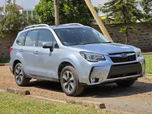 Subaru Forester 2019 Silver