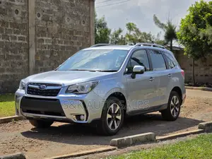 Subaru Forester 2019 Silver