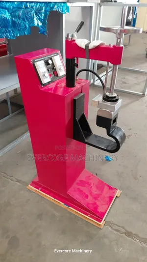 Heavy Dut Big Lorry Tyre Vulcanizing Machine Fully Stable.