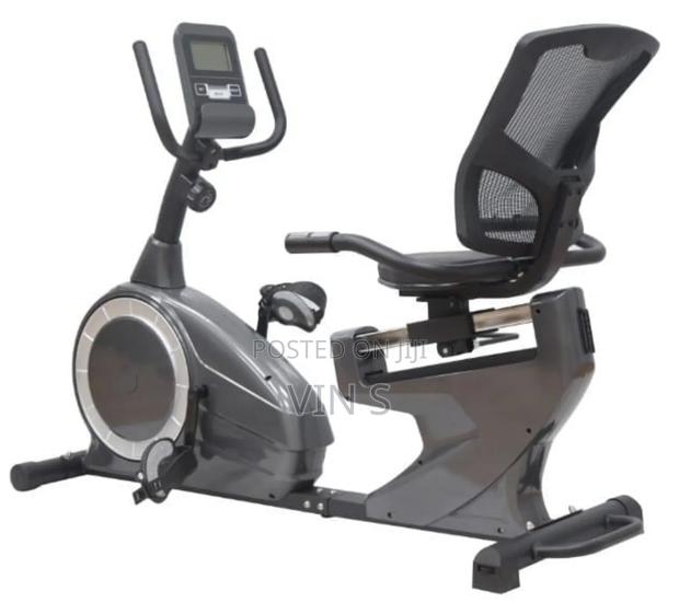 Recumbent Bike#Rècumbent Bîke~Recumbént Biké(Recúmbent Bikê - main view
