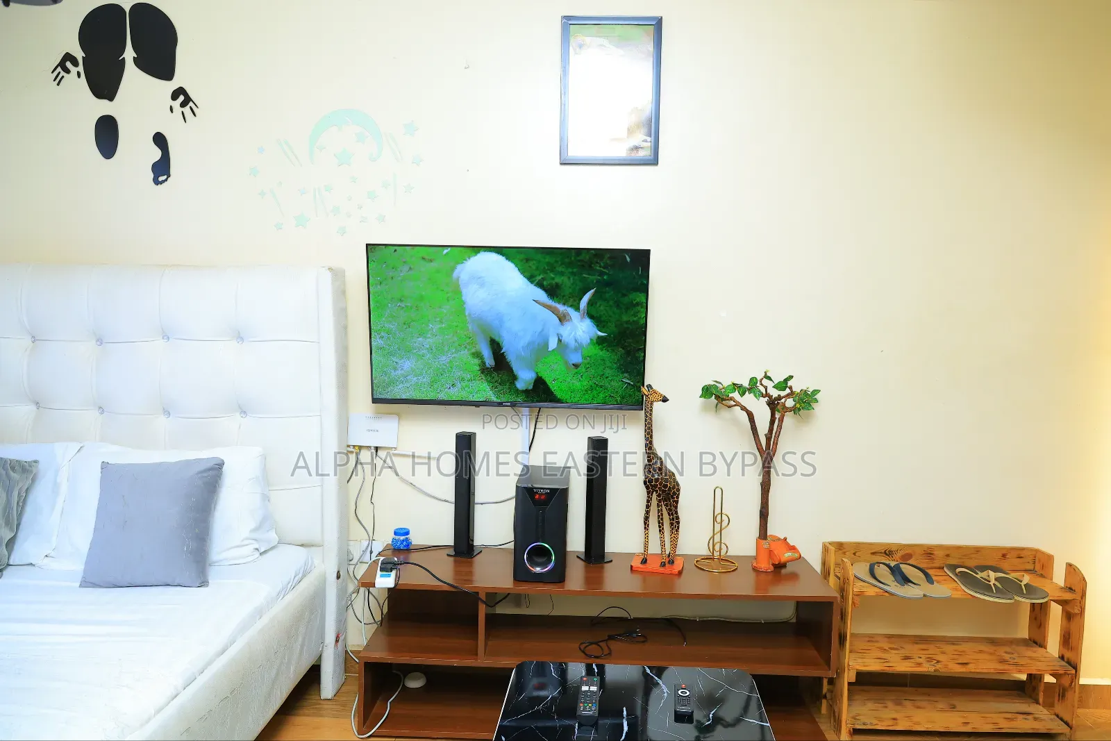 Kamakis Hideaway: Modern Studio With All the Amenities