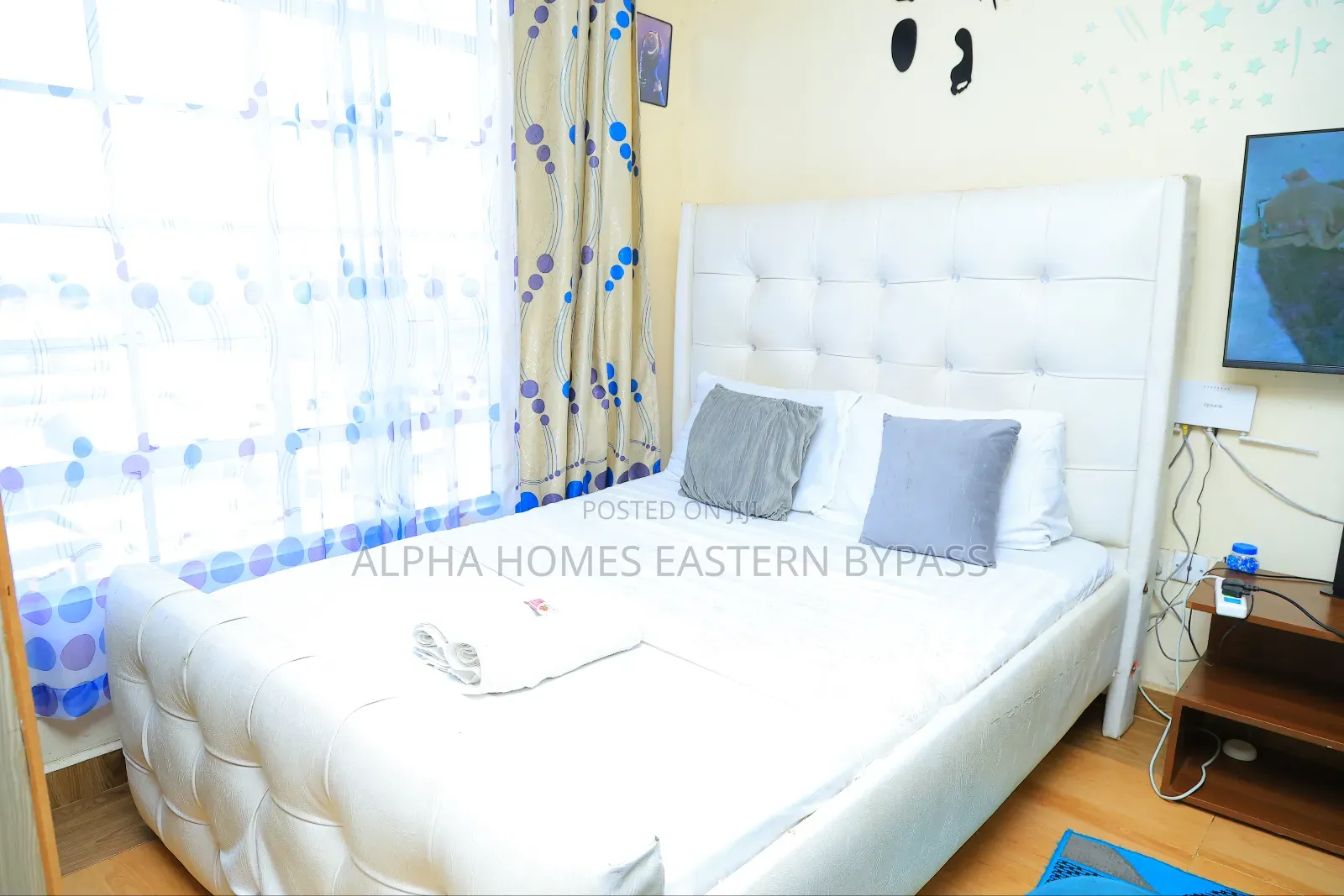 Kamakis Hideaway: Modern Studio With All the Amenities