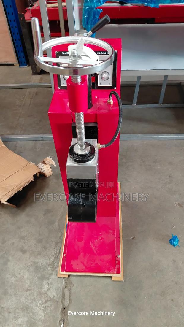 Heavy Duty Tyre Repairing Machine Good Quality.