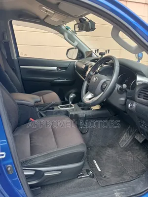 Toyota Hilux 2018 Blue