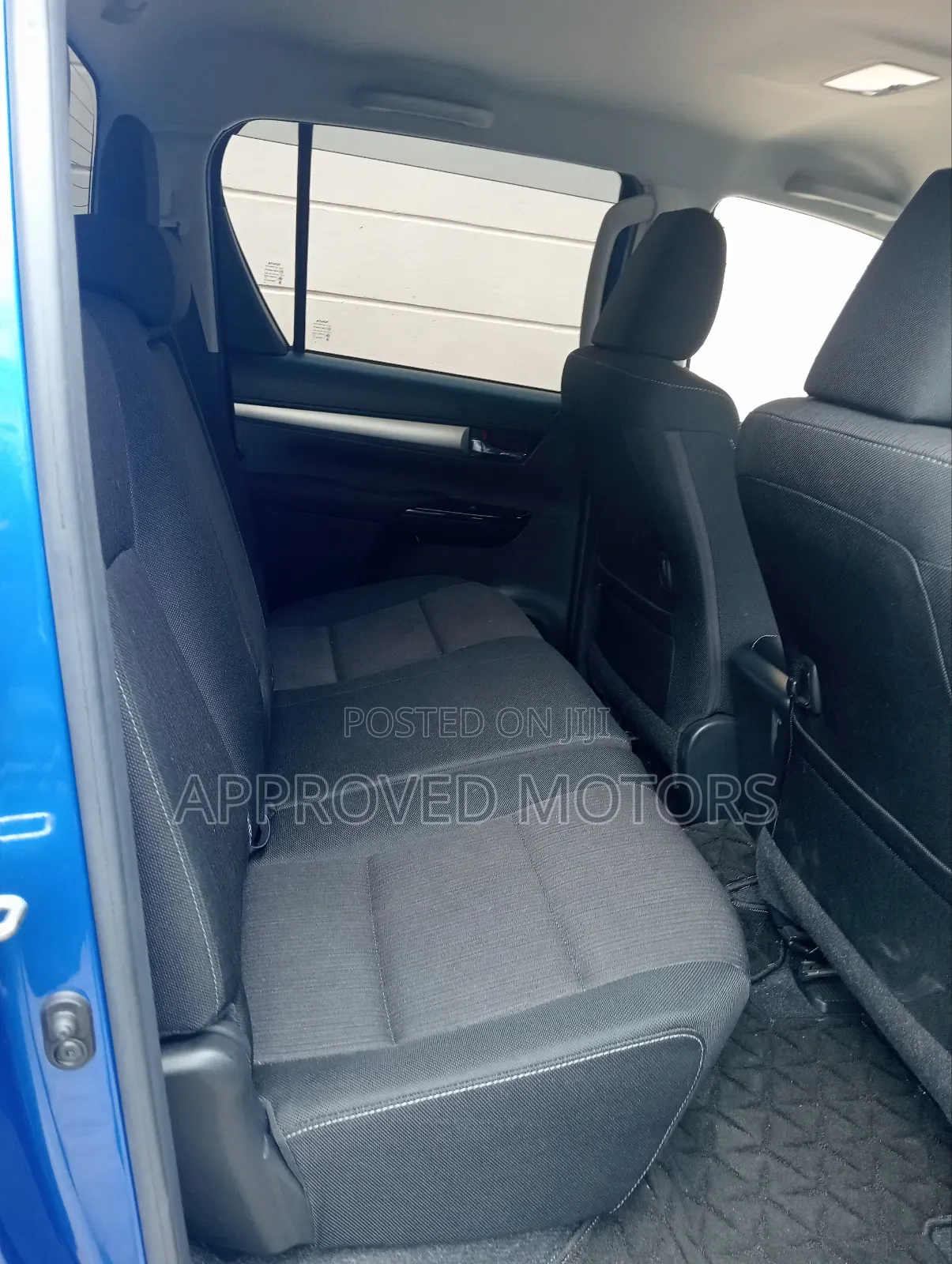 Toyota Hilux 2018 Blue