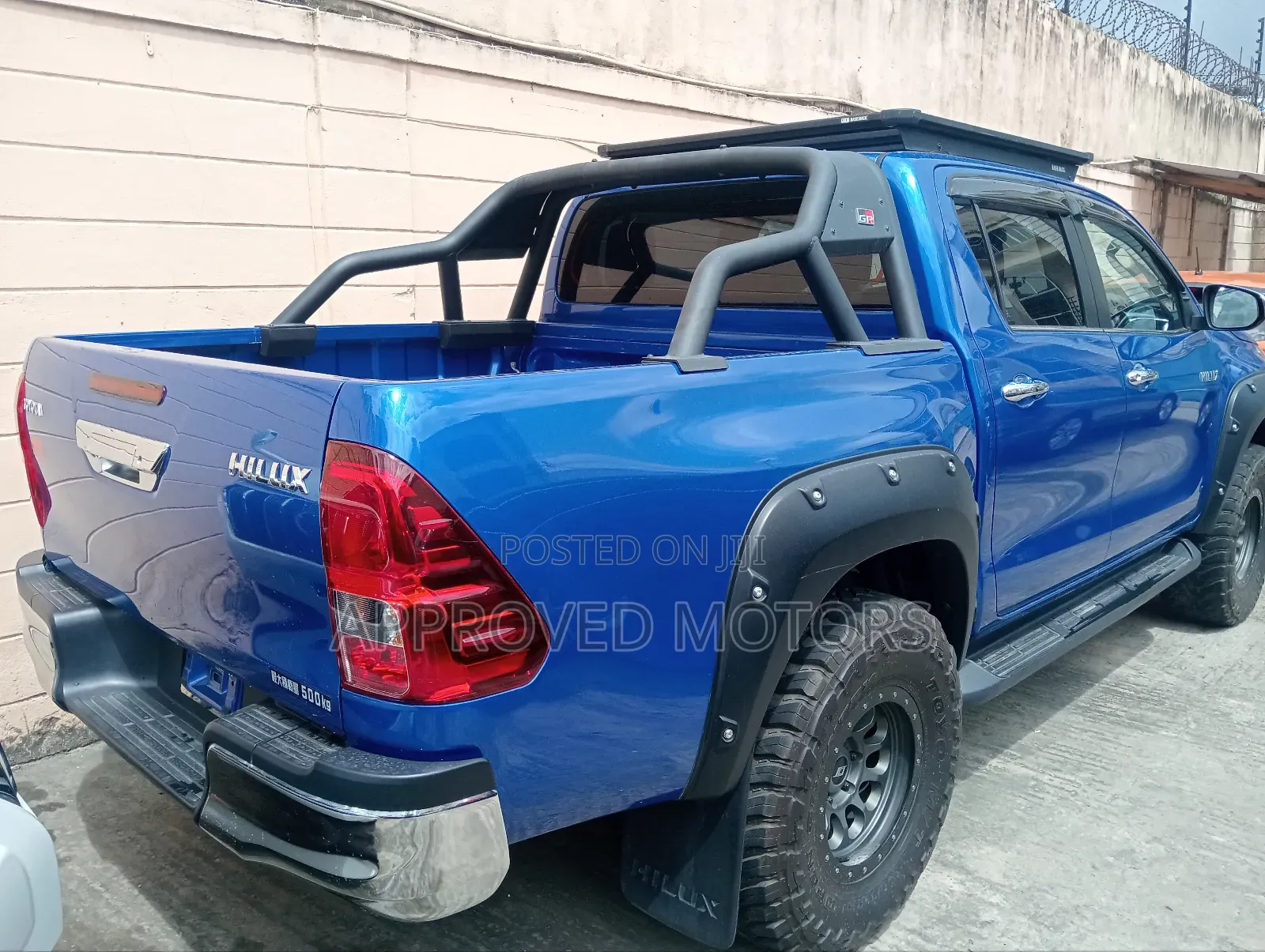 Toyota Hilux 2018 Blue