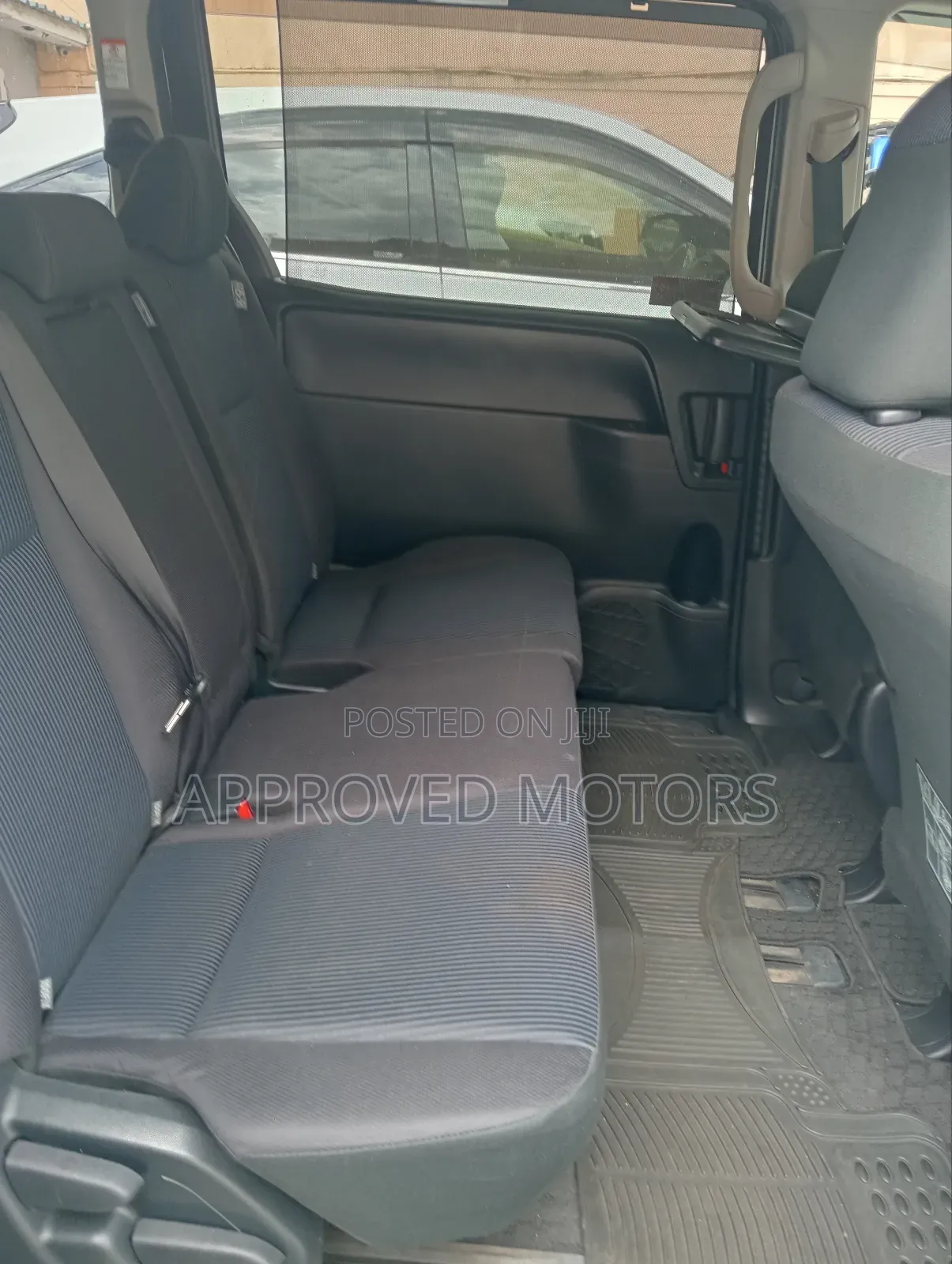 Toyota Voxy 2019 White