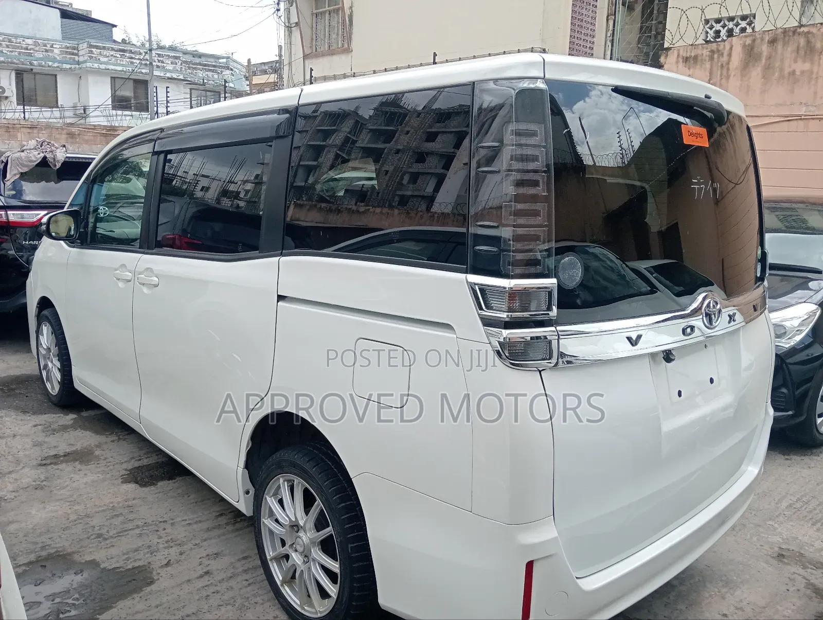 Toyota Voxy 2019 White