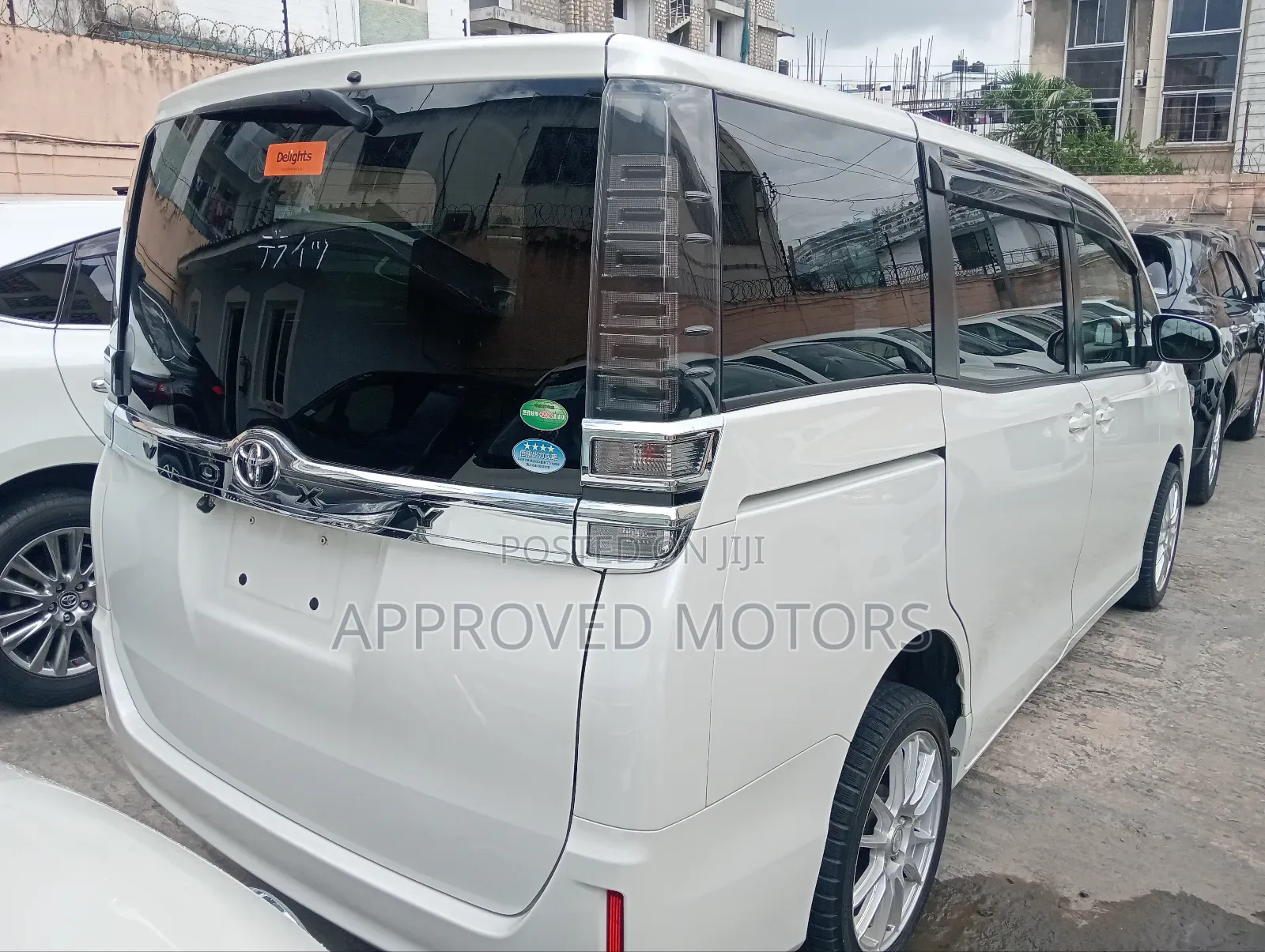 Toyota Voxy 2019 White