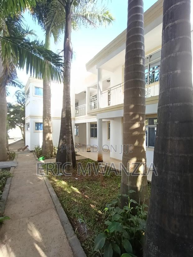 3bdrm Apartment in Green Palms Estate, Karen C for rent