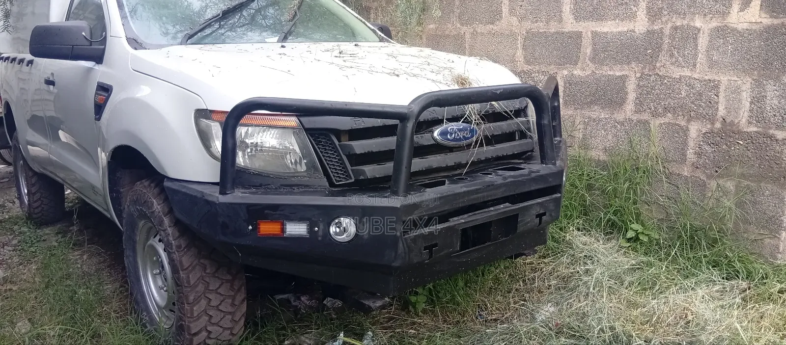 Font Bullbar Triple Loop
