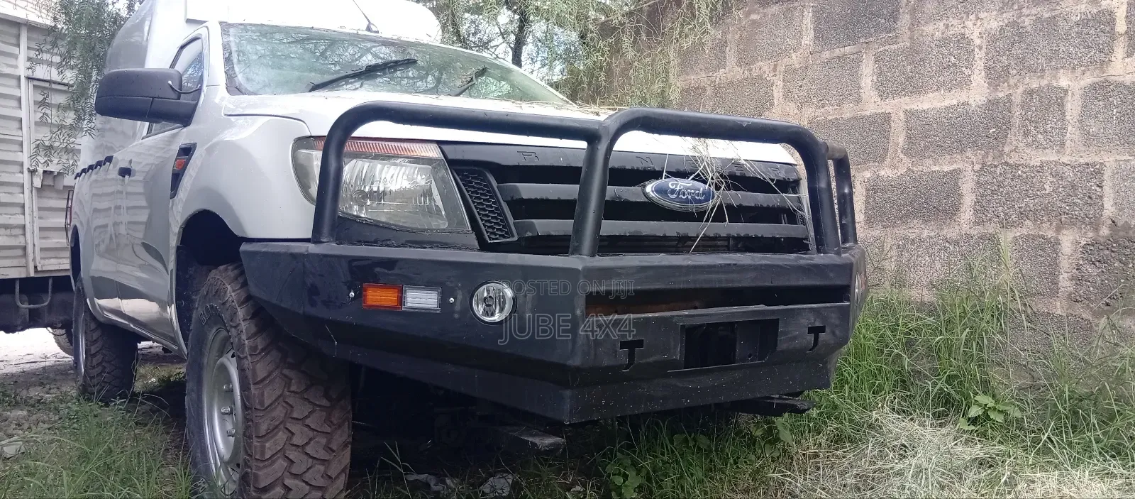 Font Bullbar Triple Loop