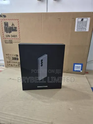 New Samsung Galaxy Z Fold6 512 GB Silver
