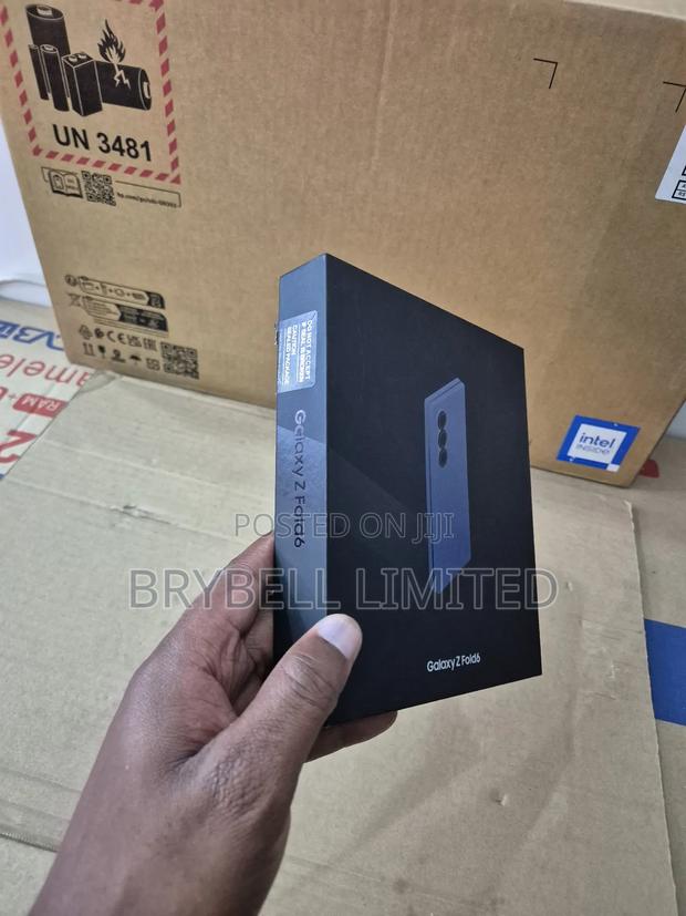 New Samsung Galaxy Z Fold6 256 GB Blue - thumbnail 5