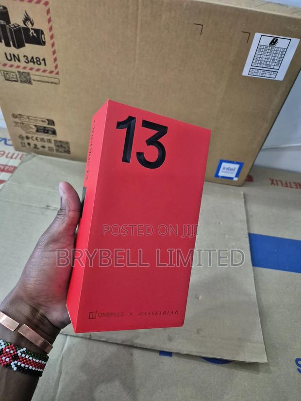 New OnePlus 13 512 GB White - thumbnail 3