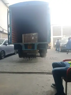Trucks for Jobs and Efficient Movers Services Are Readily Available