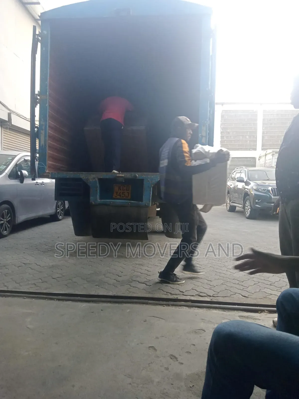 Trucks for Jobs and Efficient Movers Services Are Readily Available
