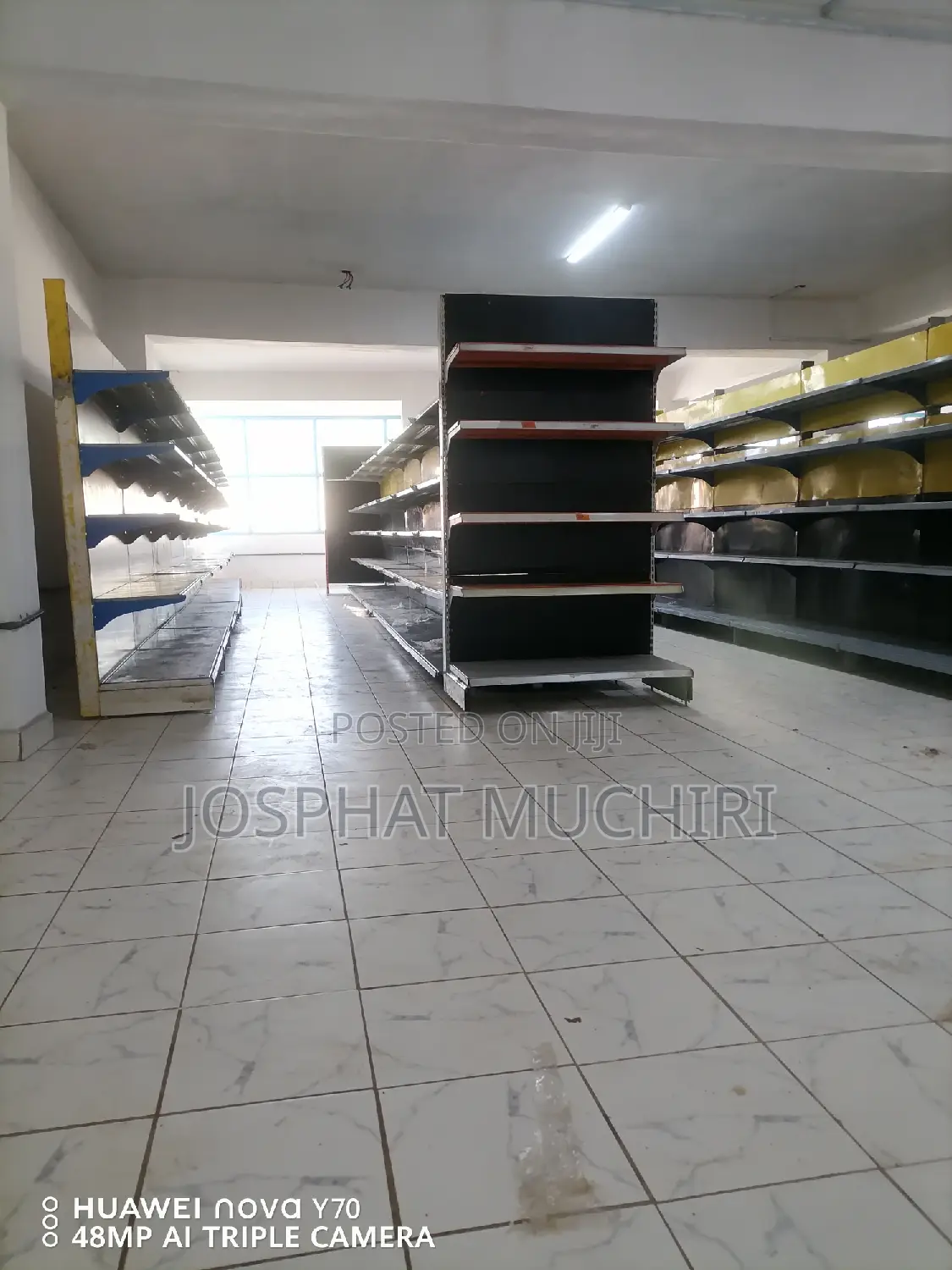 Supermarket Shelves Singles and Doubles