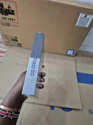 New Samsung Galaxy Z Fold3 5G 256 GB Black